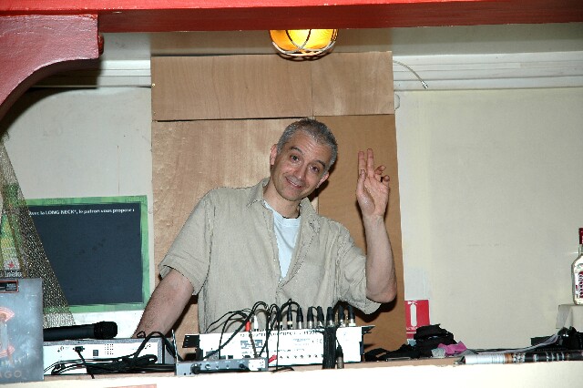 min 2006 06 06 latino 108
